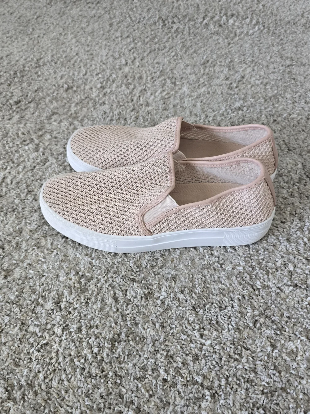 Steve Madden Women's Pink Knit Slip-On Flat Round Toe Solid Casual US 9
